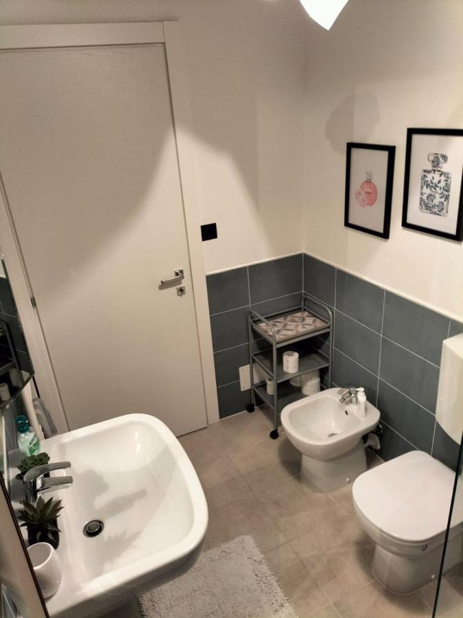 Attico Con Vista Mozzafiato Lejlighed Bordighera Eksteriør billede